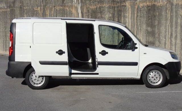 Fiat Doblo • 2009 • 299,999 km 3