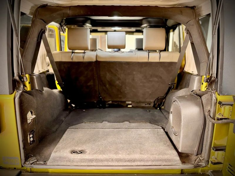 Jeep Wrangler • 2008 • 120,715 km 2