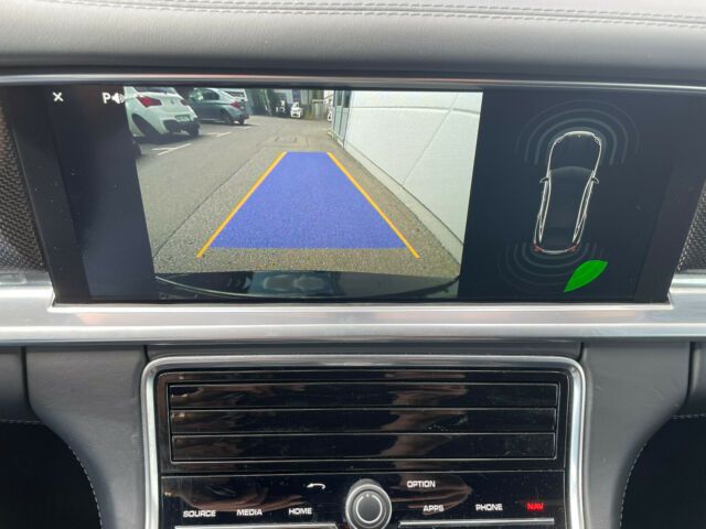 Porsche Panamera • 2016 • 104,000 km 19