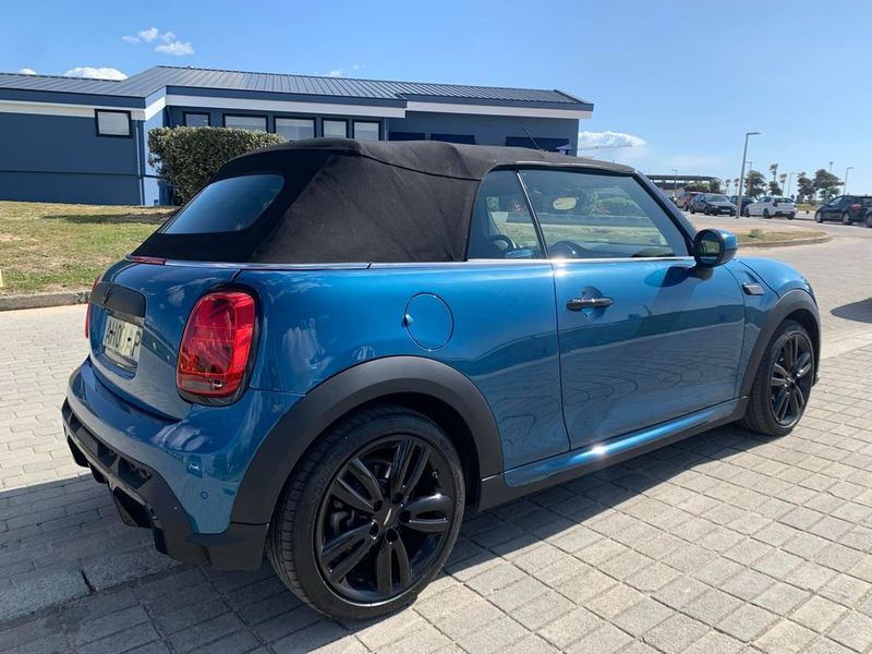 MINI Convertible • 2021 • 15,000 km 5