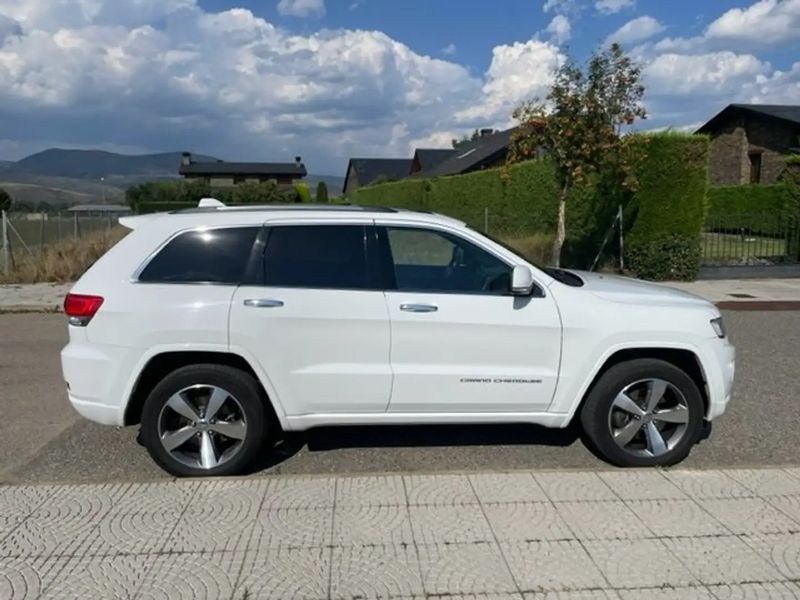 Jeep Grand Cherokee • 2014 • 140,000 km 3