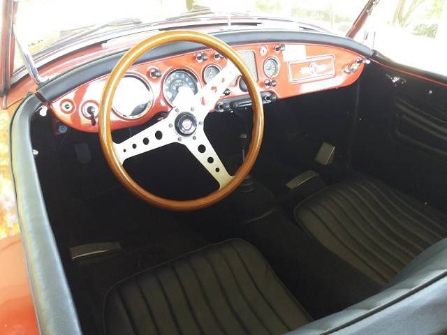 McLaren 570GT • 1984 • 60,000 km 3
