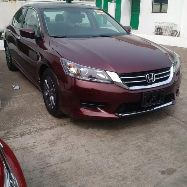 Honda Accord • 2015 • 34,545 km 3