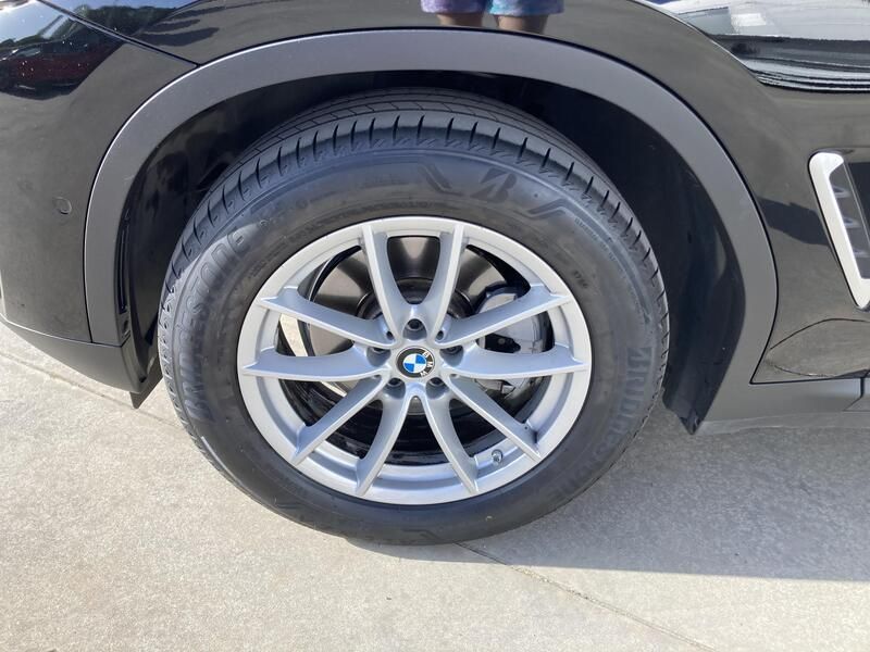 BMW X4 • 2022 • 44,798 km 13