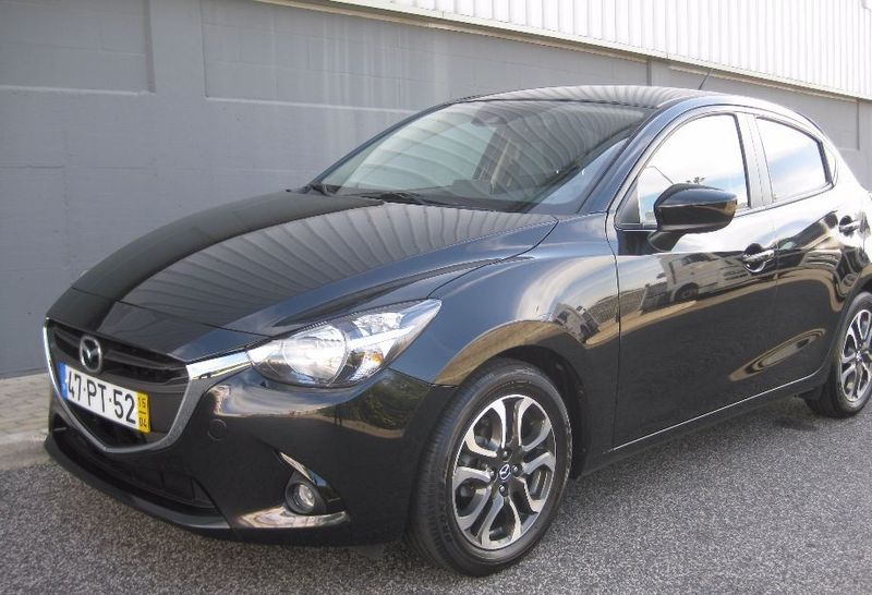 Mazda 2 • 2015 • 58,000 km 1