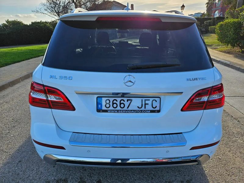 Mercedes-Benz ML350 • 2015 • 86,514 km 2