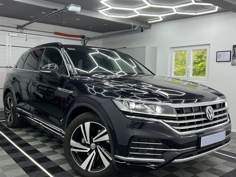 Volkswagen Touareg • 2018 • 128,000 km 1