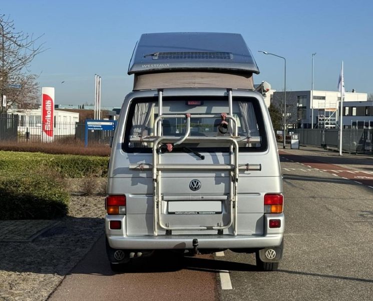 Volkswagen California • 2002 • 315,000 km 3