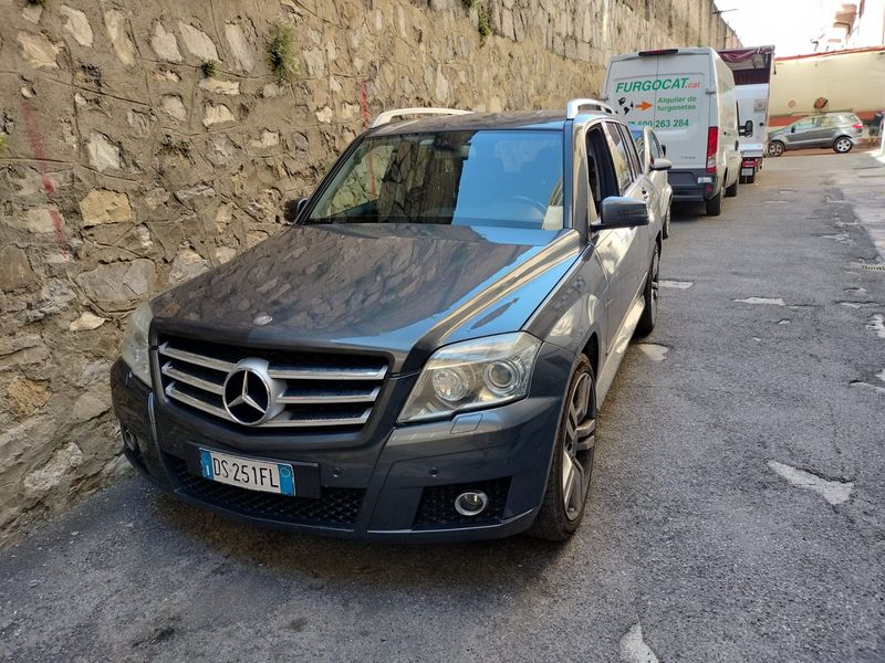 Mercedes-Benz GLK • 2009 • 165,000 km 3