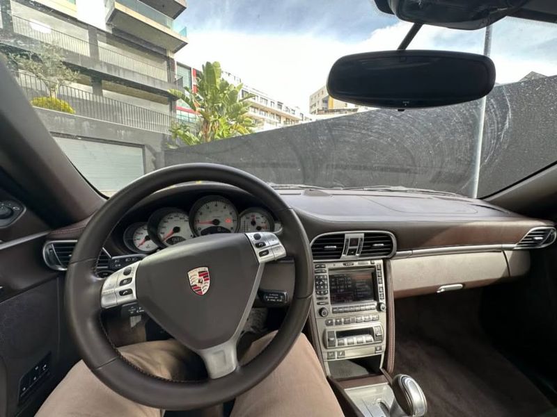 Porsche 997 • 2015 • 107,000 km 4