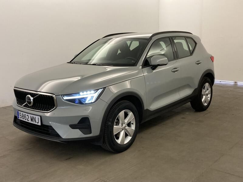 Volvo XC40 • 2024 • 32,805 km 1