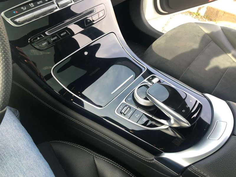 Mercedes-Benz GLC • 2015 • 157,000 km 12