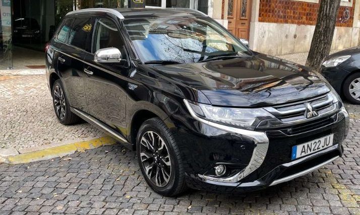 Mitsubishi Outlander • 2015 • 67,000 km 1