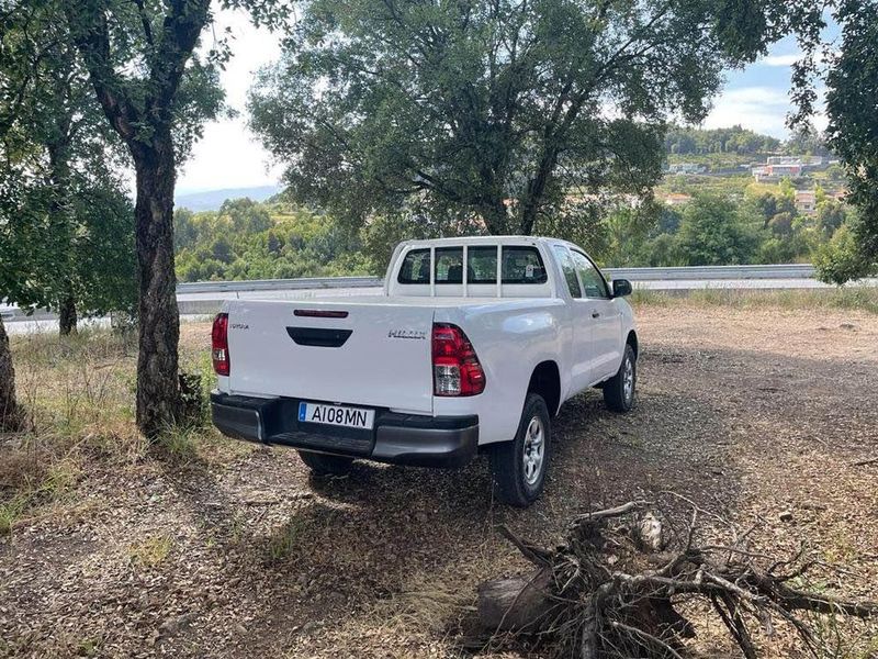 Toyota Hilux • 2011 • 140,000 km 5