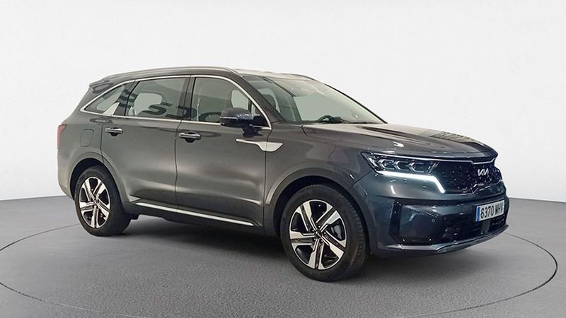 Kia Sorento • 2023 • 5,273 km 1