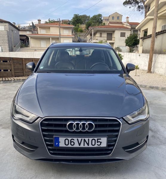 Audi A3 • 2013 • 160,000 km 1