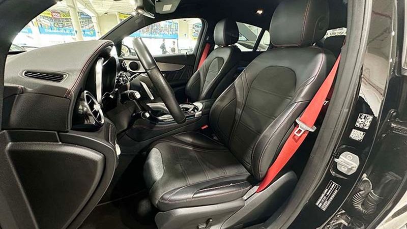 Mercedes-Benz GLC-Class Coupe • 2017 • 68,000 km 7