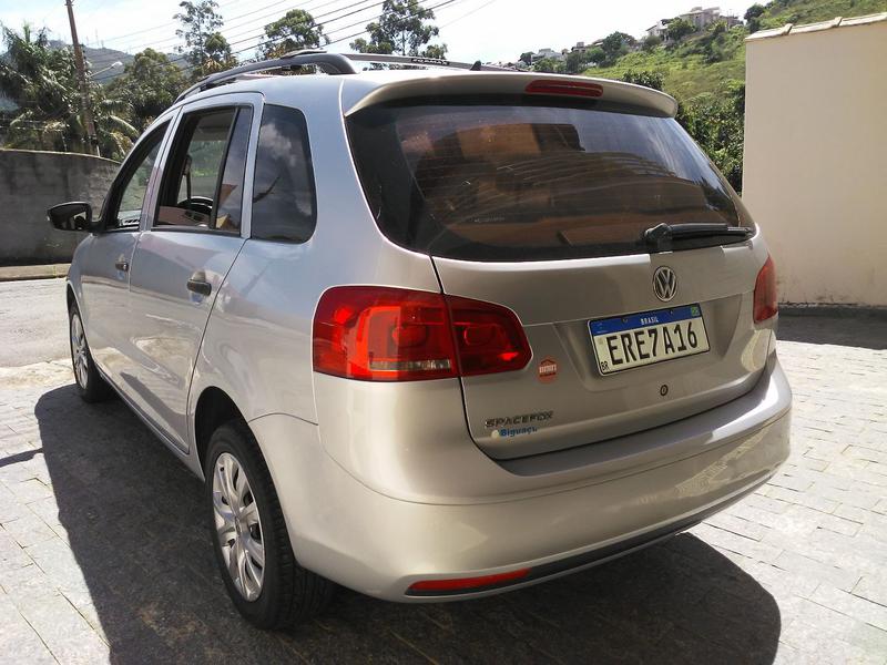 Volkswagen Fox • 2012 • 135 km 2