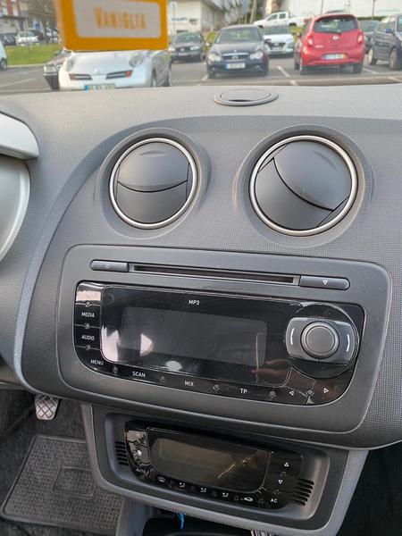 Seat Ibiza • 2008 • 175,505 km 6