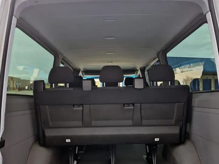 Mercedes-Benz Sprinter • 2017 • 101,000 km 6