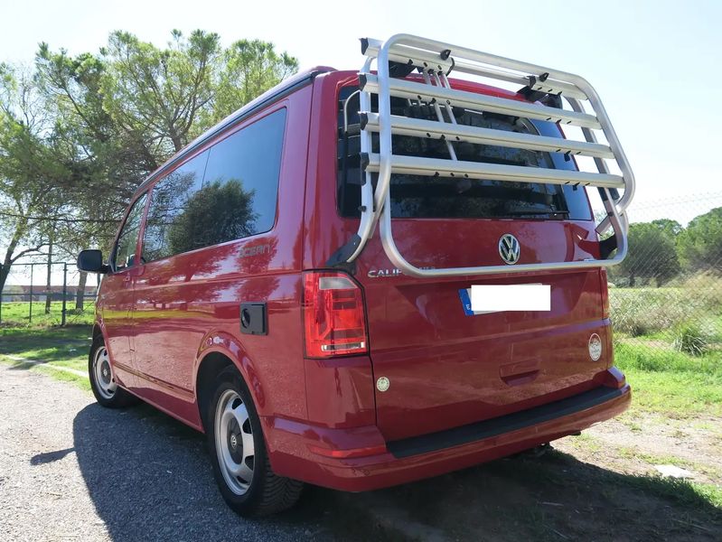 Volkswagen California • 2018 • 45,000 km 4