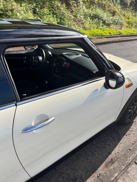 MINI Cooper D • 2017 • 118,000 km 5