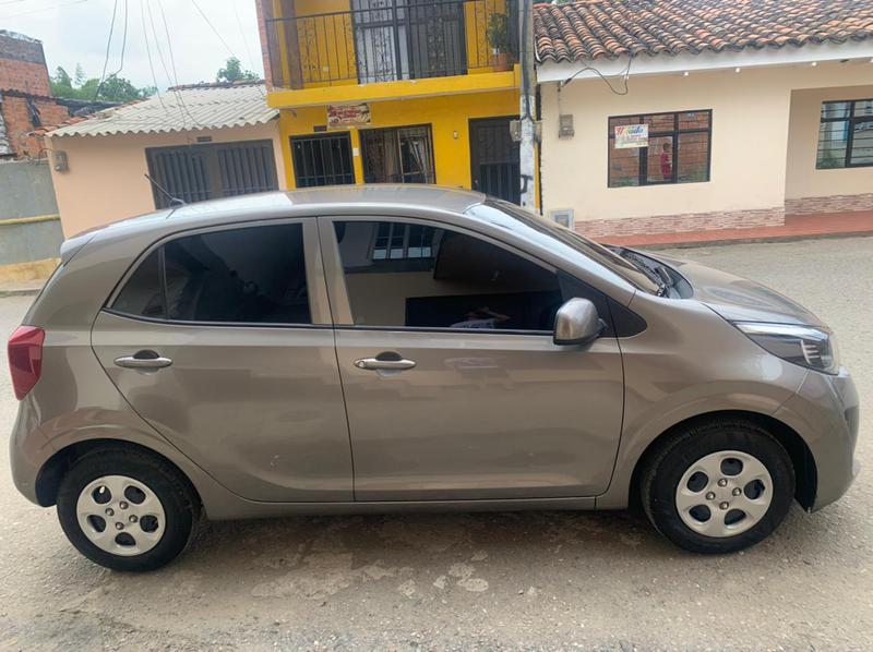 Kia Picanto • 2020 • 4,800 km 4
