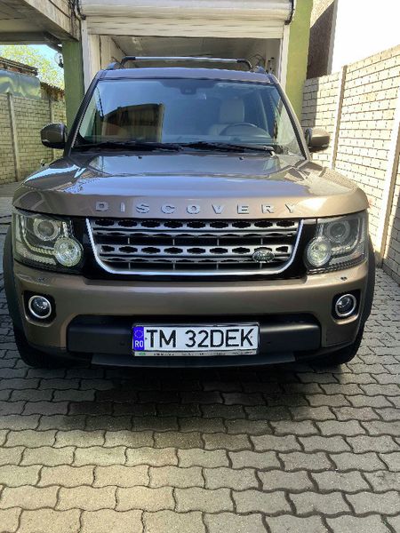 Land Rover Discovery • 2014 • 167,000 km 1