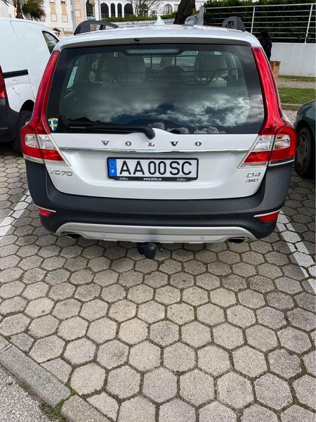 Volvo XC70 • 2015 • 139,000 km 8