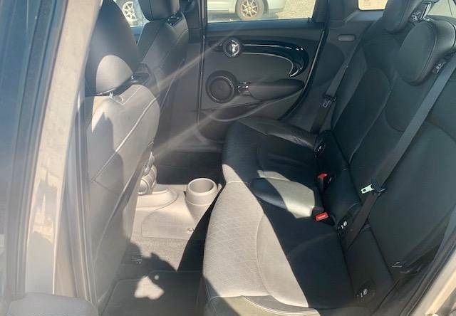 MINI Cooper • 2016 • 99,000 km 4