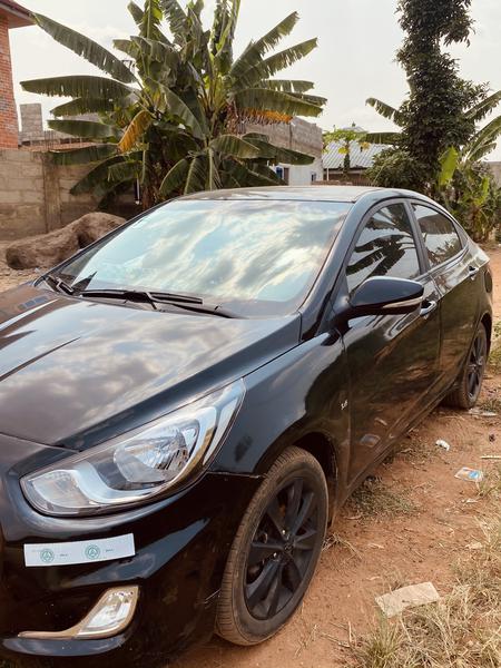 Hyundai Accent • 2011 • 94,733 km 2