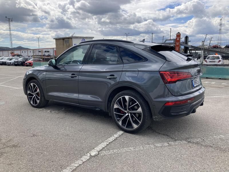 Audi Q5 Sportback • 2022 • 76,769 km 3
