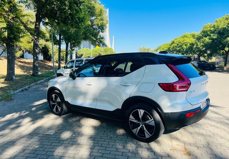 Volvo XC40 • 2021 • 48,476 km 10
