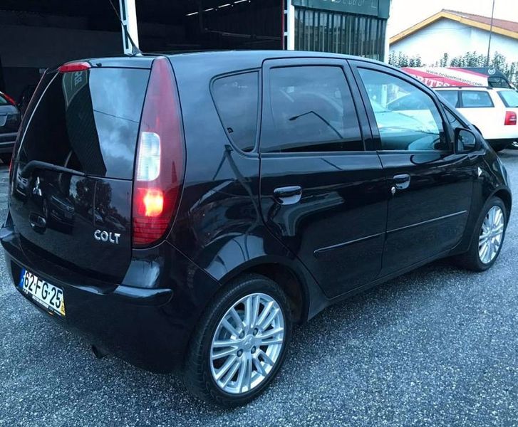 Mitsubishi Colt • 2008 • 130,000 km 6