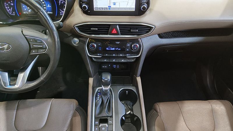Hyundai Santa Fe • 2019 • 120,746 km 28