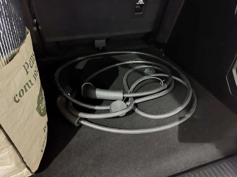 Renault Kangoo • 2023 • 12,222 km 3