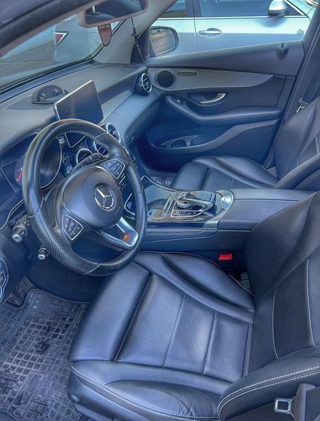 Mercedes-Benz GLC-Class • 2016 • 143,000 km 7