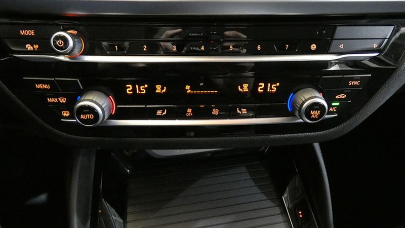 BMW X4 • 2019 • 94,349 km 21