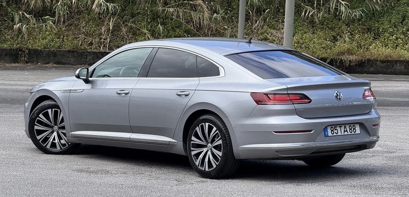 Volkswagen Arteon • 2017 • 260,000 km 4
