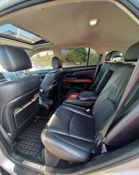 Lexus RX • 2005 • 200,000 km 3