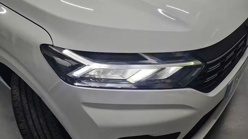 Dacia Sandero • 2022 • 364,002 km 11