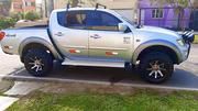 Mitsubishi L200 Pick up • 2014 • 98,000 km 1