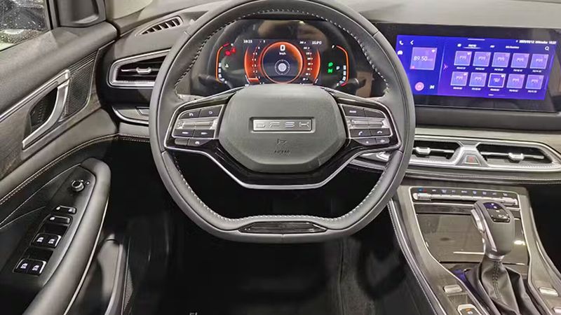 DFSK All New Glory SUV • 2025 • 4,910 km 2