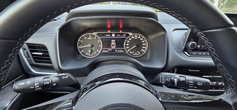 Nissan Qashqai • 2022 • 29,600 km 5