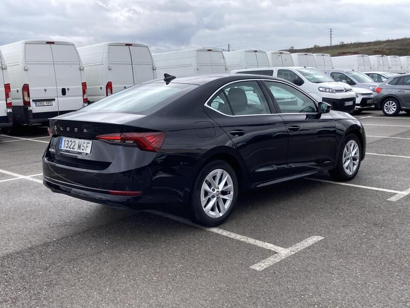 Škoda Octavia • 2024 • 19,152 km 18