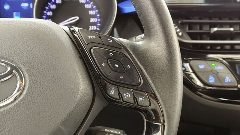 Toyota C-HR • 2021 • 34,243 km 19