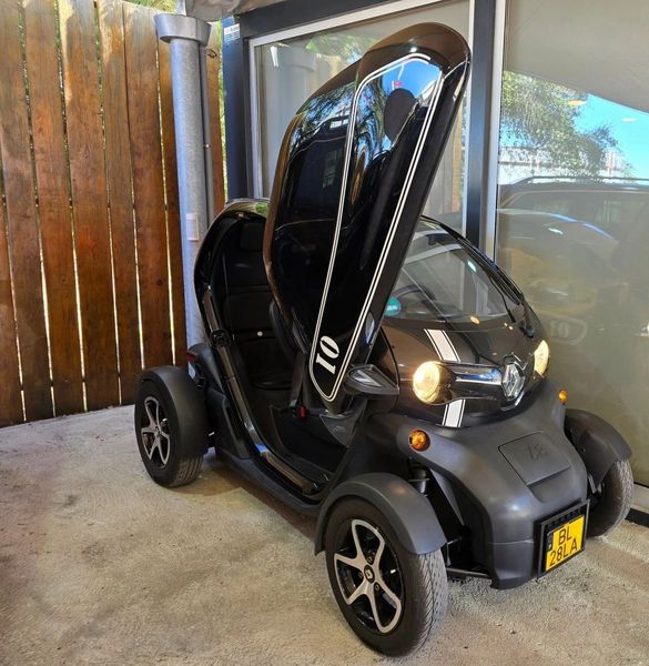 Renault Twingo • 2019 • 19,000 km 5