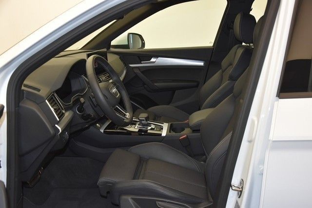 Audi Q5 • 2021 • 21,600 km 3