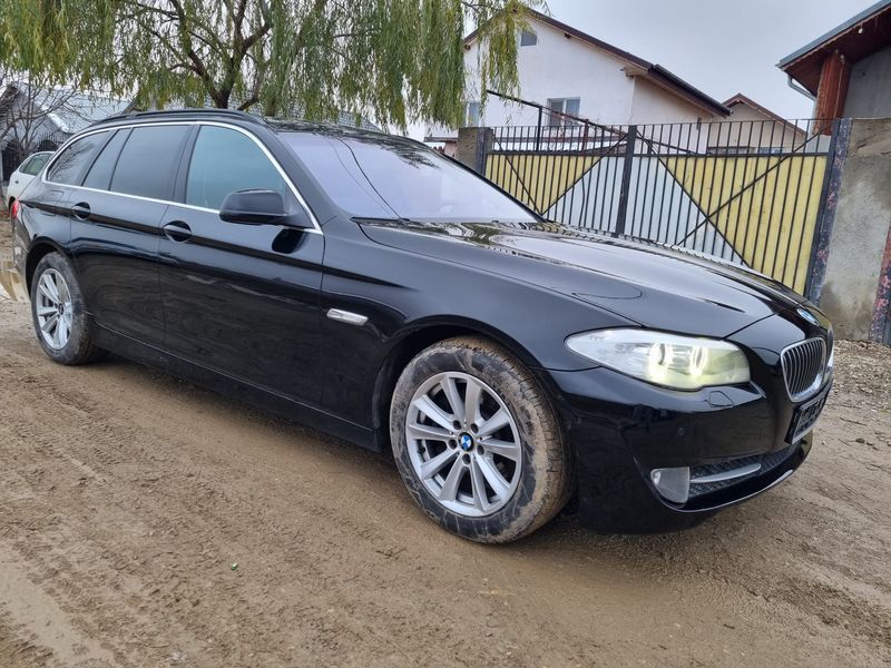 BMW 520D • 2010 • 240,000 km 1