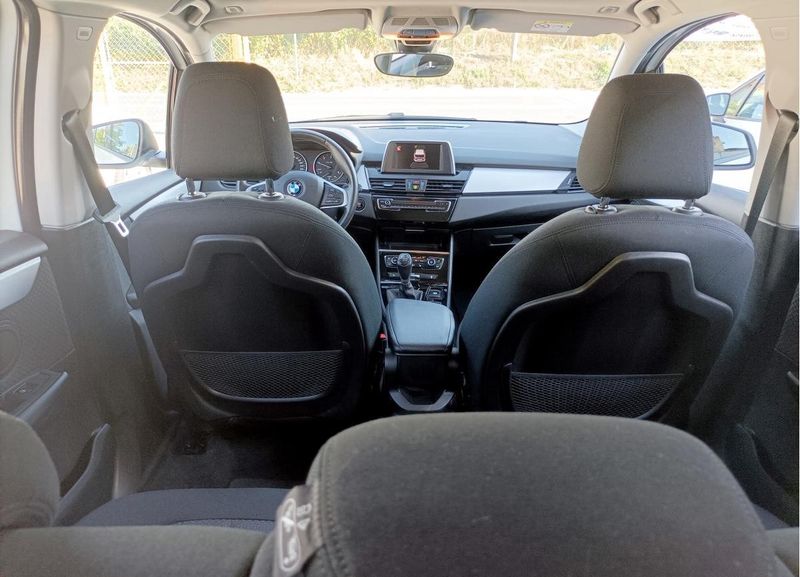 BMW 2 Series • 2015 • 150,000 km 4